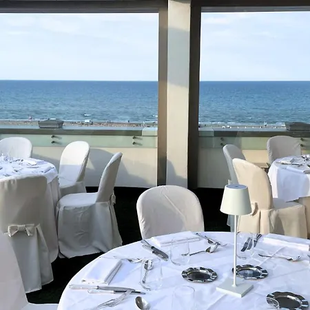 Ξενοδοχείο National