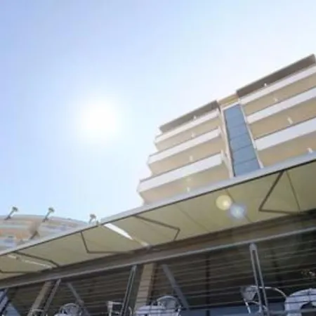 Ξενοδοχείο National 4*