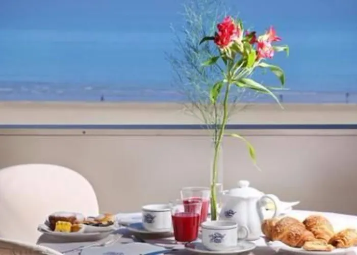 国家酒店 里米尼