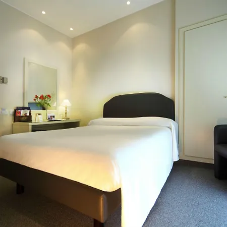 National 4* Римини