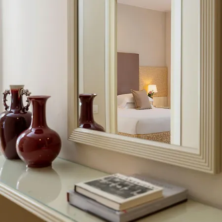Hotel National 4*