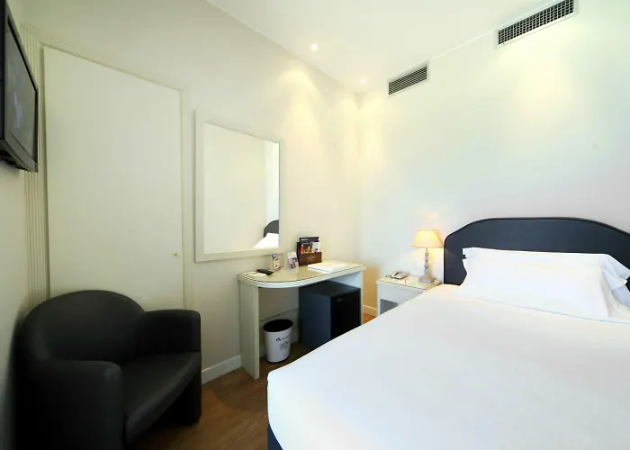 National Otel 4*