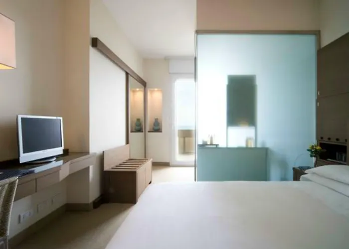 Otel National