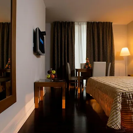 National Hotel
