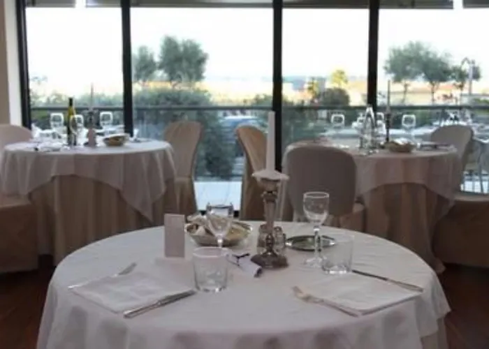 National 4* רימיני