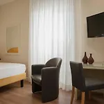 National Hotel 4*